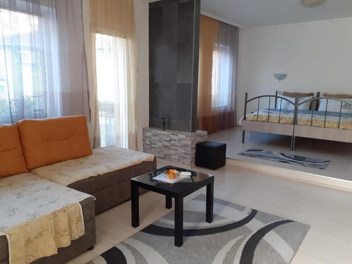 Alex Apartments Kruševo Exterior foto
